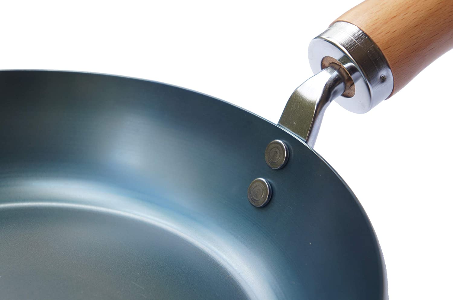 Iron Frying Pan 24cm Wooden Handle IH Compatible Lightweight No Seasoning Required