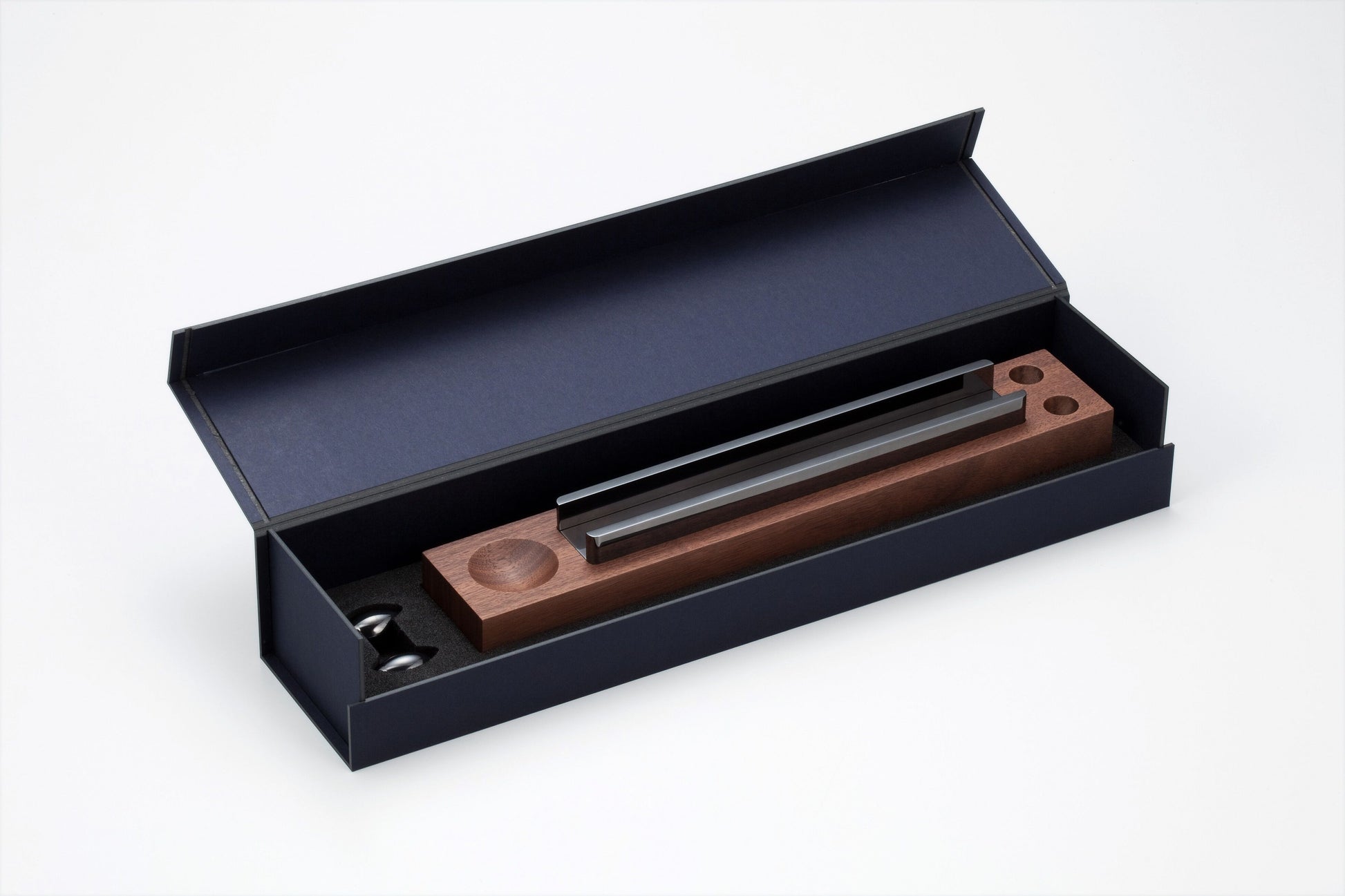 GRAVIMORPH SPINDLE -Black-