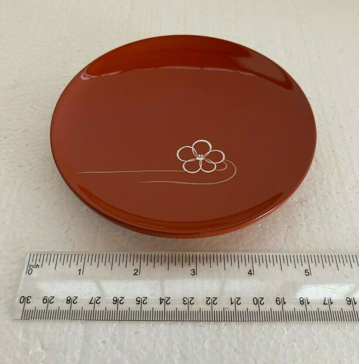 Preowned WAJIMA-NURI Lacquerware 5 Plates Set 5.3in Red