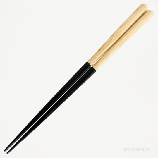 KATTOBASHI Chopsticks Up-Cycled from Used Baseball Bats 