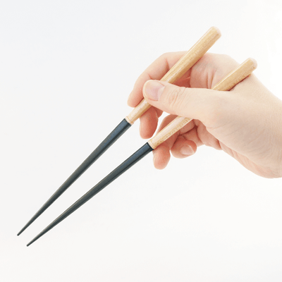 KATTOBASHI Chopsticks Up-Cycled from Used Baseball Bats 