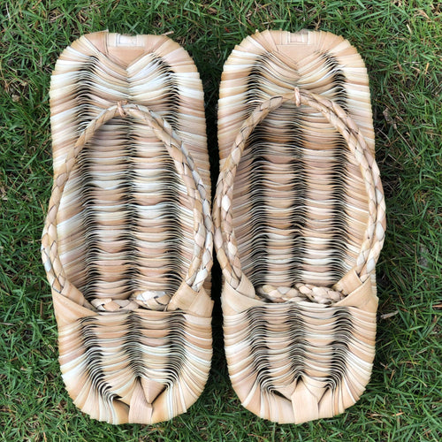 Adan Leaf Zori Sandals All Natural <NATURAL> from Okinawa S/M/L
